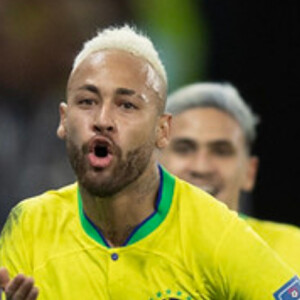 Irmã de Neymar, Rafaella Santos fez uma revelação sobre sua relação com o jogador ao consolâ-lo pela eliminação do Brasil na Copa do Mundo 2022