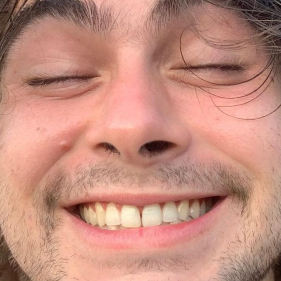 Rafael Vitti causou frisson na web neste final de semana ao publicar uma foto de sunga