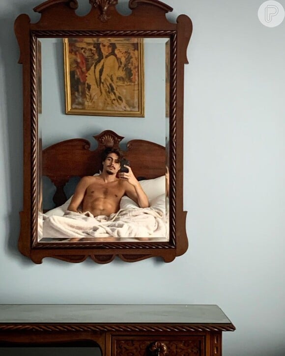Sem camisa, Rafael Vitti já causou comoção na web com foto sensual