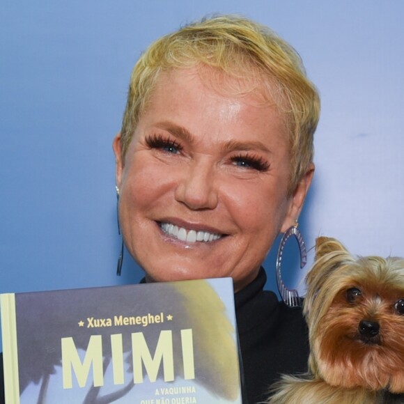 Xuxa: 'Eu não estou sentindo dor nenhuma, estou levantando numa boa, sentando numa boa, andando numa boa', disse, ao site OFuxico