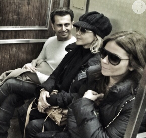 Guilhermina Guinle e Giovanna Antonelli também andaram de metrô em Nova York, durante férias na cidade