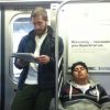 Jake Gyllenhaal foi outro famoso já flagrado no metrô de Nova York