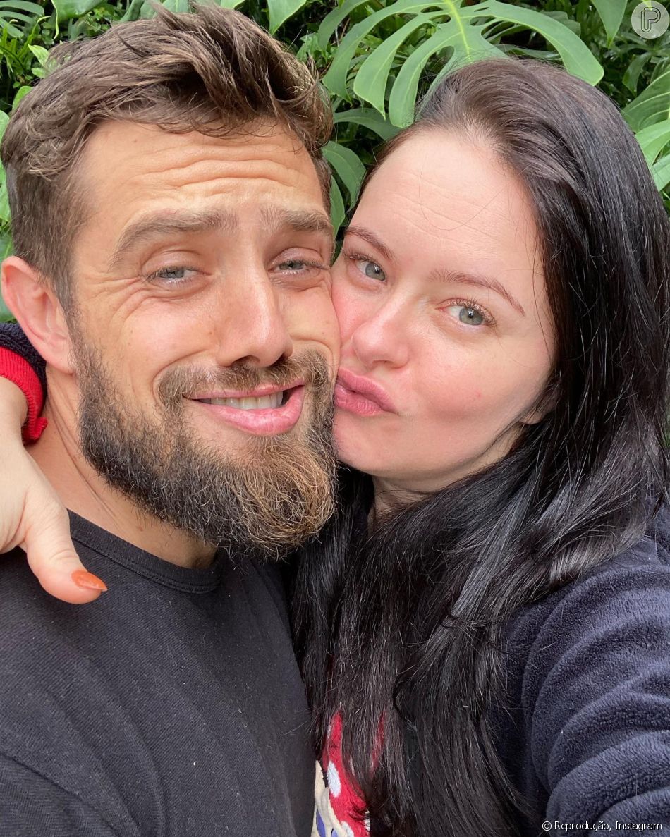 Ex-mulher de Rafael Cardoso, Mariana Bridi muda o visual após separação ...