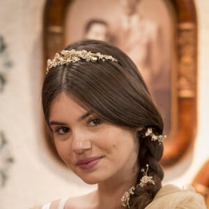 Novela 'Amor Perfeito': Maria Elisa/Marê (Camila Queiroz) é condenada pela morte do pai e vê o filho ser entregue a um mosteiro