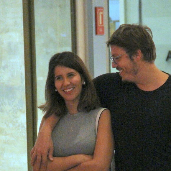 Nataly Mega queria muito ser mãe, mas Fábio Porchat não quer ter filhos