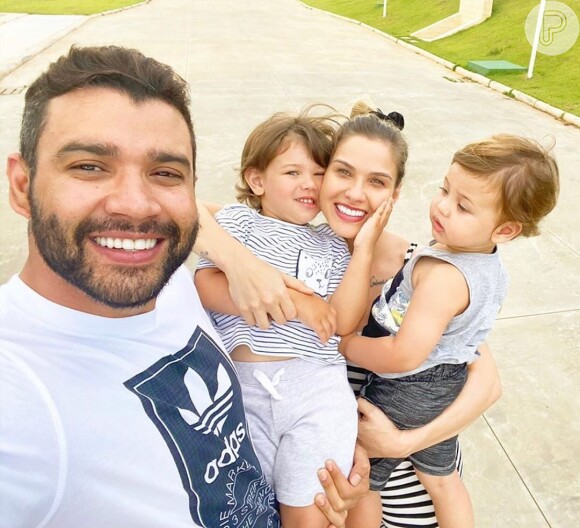 Família de Andressa Suita e Gusttavo Lima foi exaltada pelo cantor no post: 'Filhos lindos'