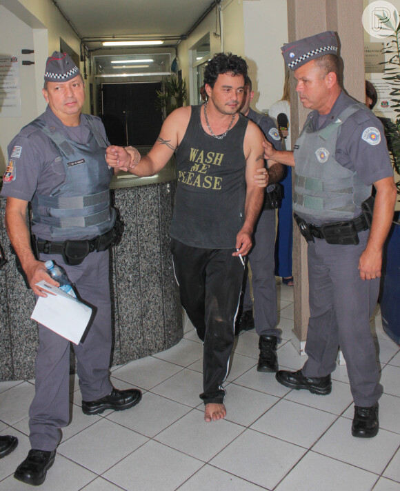 Renner foi detido no dia 26 de dezembro, visivelmente embriagado, após causar um acidente de carro em São Paulo