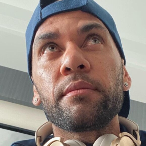 Daniel Alves passa primeira noite na prisão