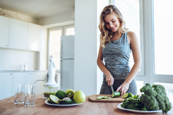 Dietas equilibradas vão te ajudar a se alimentar de forma saudável, aponta a nutricionista