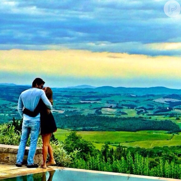 Mariana Rios vive trocando declarações de amor para o namorado, Patrick Bulus, através de sua conta de Instagram