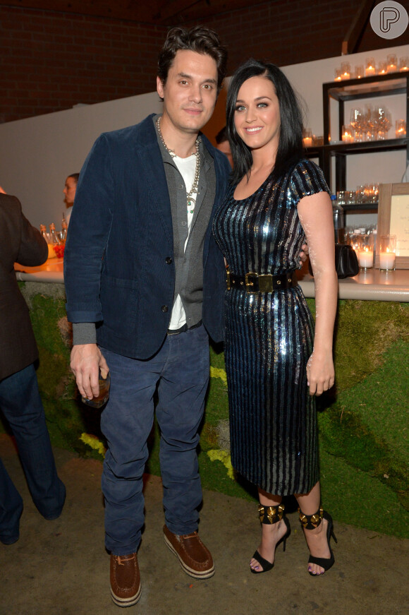Katy Perry e John Mayer ainda não retomaram o namoro: 'Tudo precisava só dar uma acalmada'