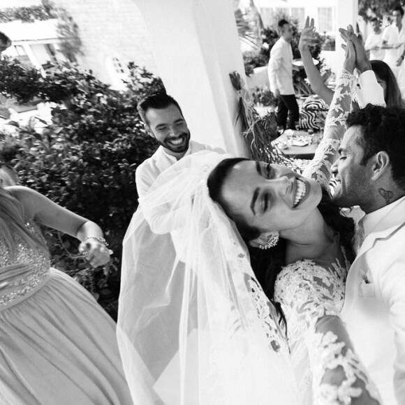 Daniel Alves e Joana Sanz são casados desde 2017