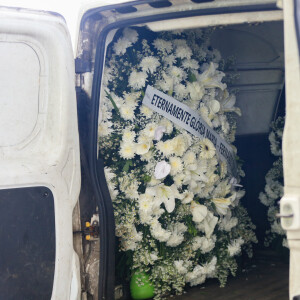 Morte de Gloria Maria: jornalista recebeu inúmeras homenagens com coroas de flores