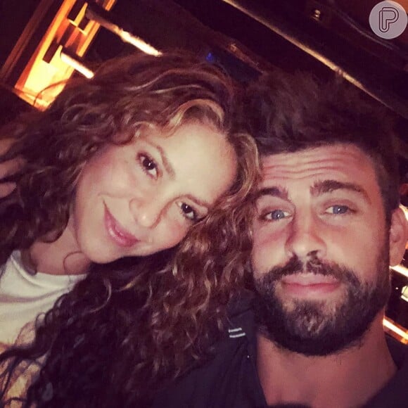 Piqué confessou que Shakira é a pessoa mais famosa que ele tem em seus contatos