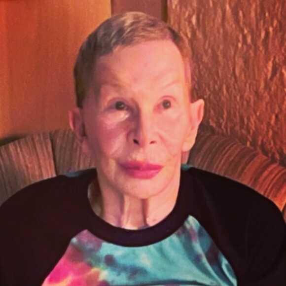 No dia 24 de fevereiro, Rita Lee foi hospitalizada às pressas