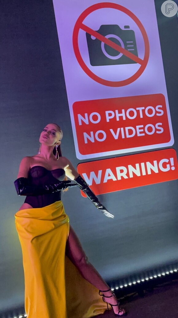 Anitta divulga lista de regras em sua festa e proíbe convidados de reproduzirem fotos e vídeos do evento