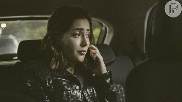 Ari (Chay Suede) enfim se dá mal na novela 'Travessia' após roubar Guerra (Humberto Martins) e apavorar Chiara (Jade Picon)