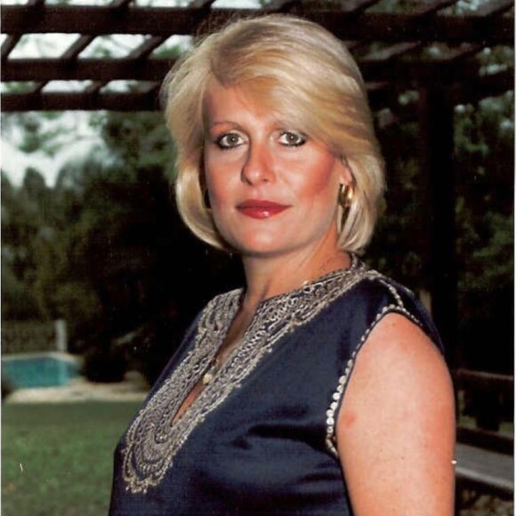 Ana Maria Braga apareceu grávida em uma foto de seu acervo