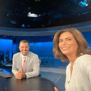 Giuliana Morrone apresentou eventualmente o 'Jornal Nacional' (na foto, jornalista com Rodrigo Boccardi)