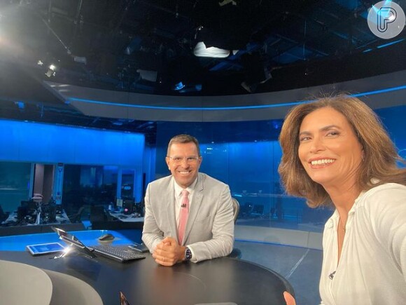 Giuliana Morrone apresentou eventualmente o 'Jornal Nacional' (na foto, jornalista com Rodrigo Boccardi)