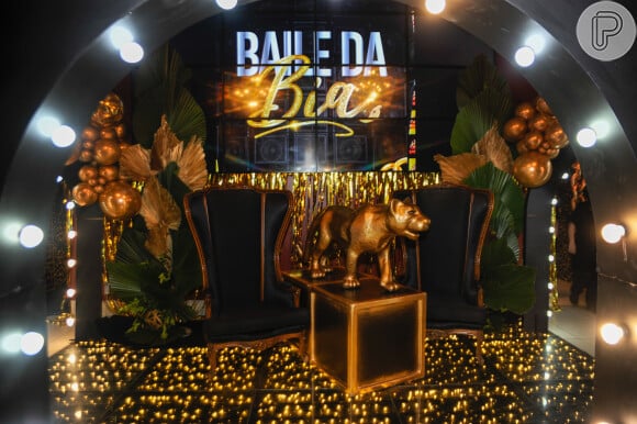 A festa de Bia Miranda teve como tema o funk ostentação