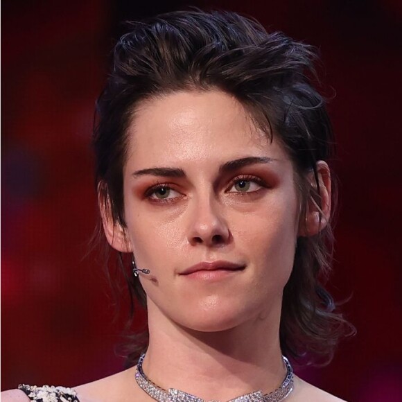 É impressionante a semelhança atual entre as atrizes Mackenzie Foy e Kristen Stewart, mãe e filha em 'Crepúsculo'