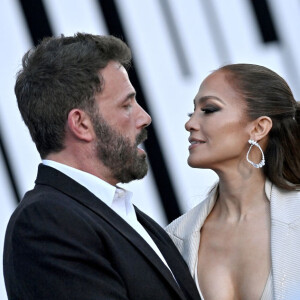 Jennifer Lopez e Ben Affleck reataram o relacionamento após 20 anos separados