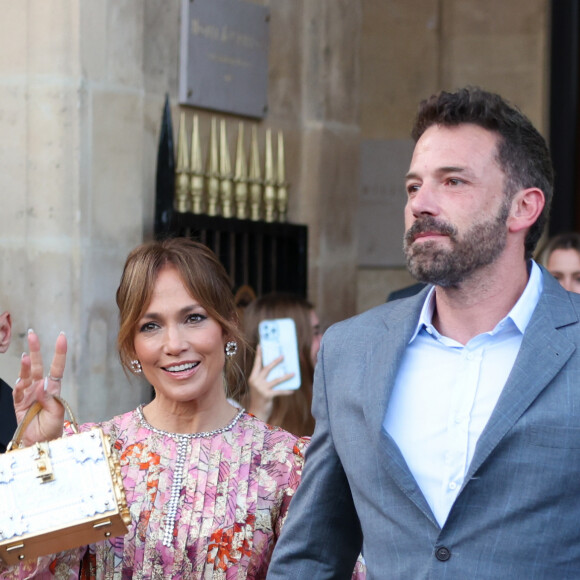 Aparições de Jennifer Lopez e Ben Affleck costumam chamar atenção nas redes sociais