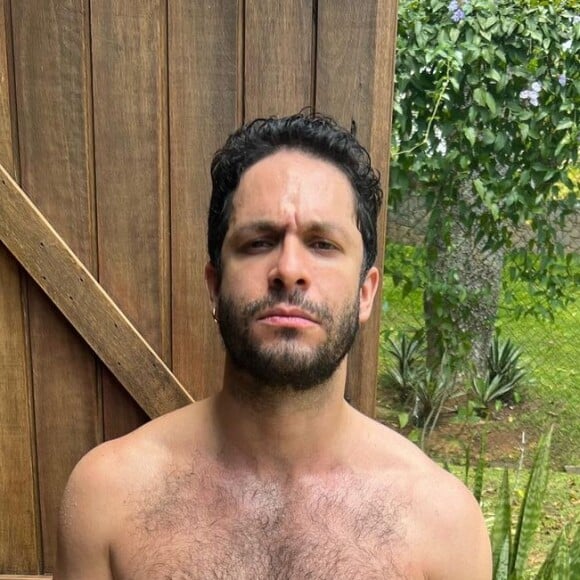 Foto de Rainer Cadete nu fez sucesso entre os fãs. 'Eu dei zoom, você deu zoom, nós demos zoom', brincou um perfil