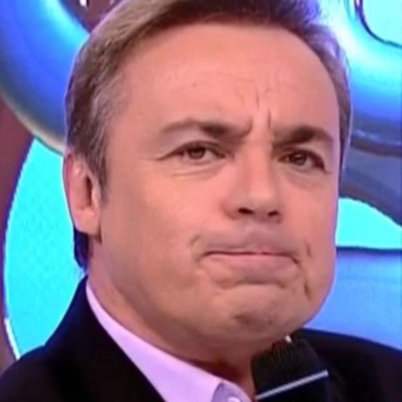 BOMBA: Rose Miriam sugere 'cura gay' para Gugu em suposta carta vazada. 'Você sentirá amor por mim'