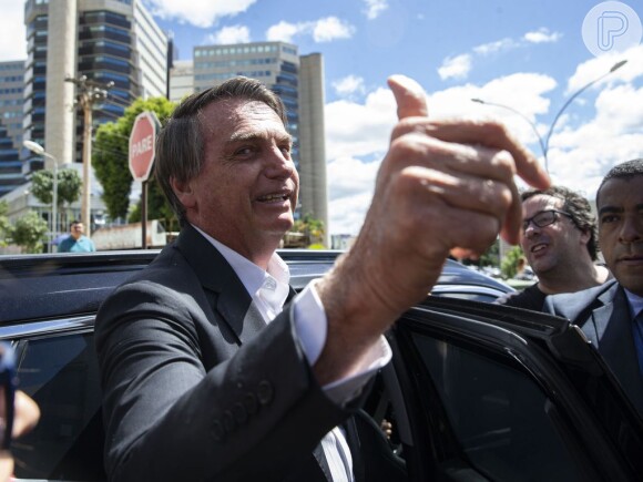 Bolsonaro é o atual ex-presidente do Brasil.