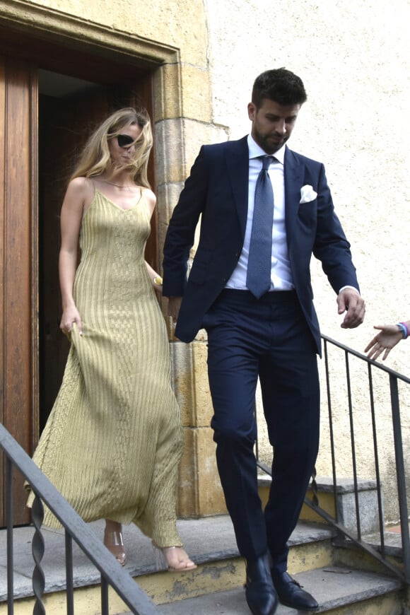 Gerard Piqué tem planos de pedir a amante, Clara Chía, em casamento, segundo a imprensa espanhola 