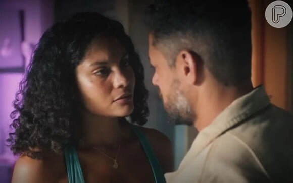 Novela 'Terra e Paixão': no capítulo de terça-feira, 11 de julho de 2023, Jonatas (Paulo Lessa) se declara para Aline (Barbara Reis)