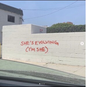 Vitória Strada postou algumas frases reflexivas nas redes sociais