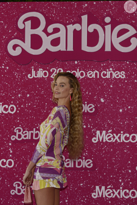 Margot Robbie: 'Na verdade não era muito uma garota fã de Barbie quando criança'