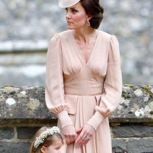 Kate Middleton foi dama de honra no casamento da irmã, Pippa Middleton