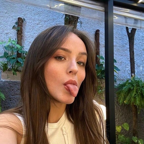 Larissa Manoela vive uma briga com os pais, Silvana e Gilberto, motivada pela quebra de confiança em relação à gestão do patrimônio milionário que ela acumulou