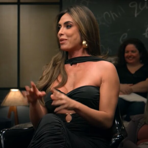 Nicole Bahls levou 16 fãs para o seu apartamento e terminou traumatizada