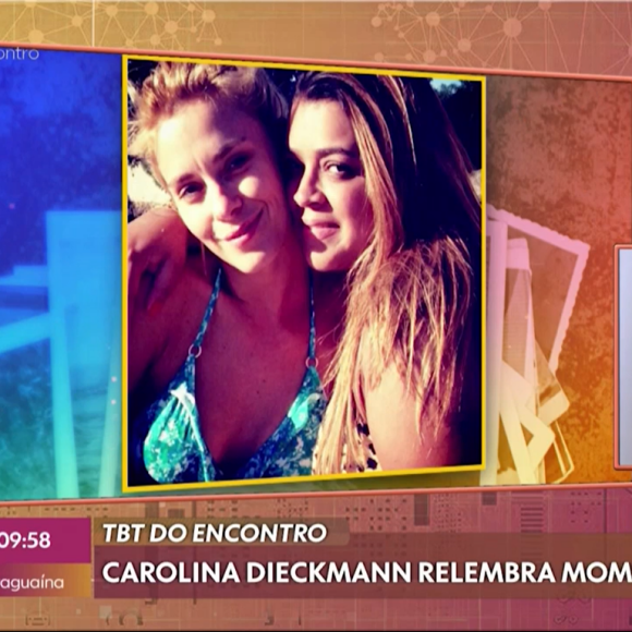 Carolina Dieckmann foi surprendida por Patrícia Poeta com uma foto dela e Preta Gil.