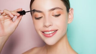 Essas dicas de expert em sobrancelha são fáceis para sua rotina de beleza e podem mudar seu rosto por completo