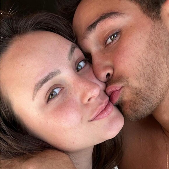 Larissa Manoela passa a maior parte do tempo com seu noivo, André Luiz Frambach