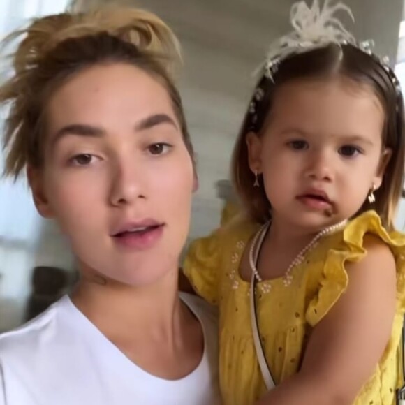 Virgínia Fonseca, depois do bafafá, mostrou que iria sair com a filha mais velha.