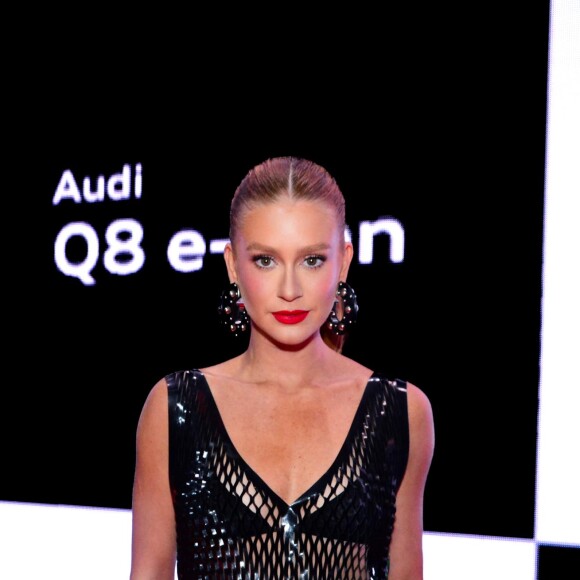 Desfile da marca de Marina Ruy Barbosa apresentou nova coleção