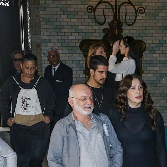 Adeus a Aracy Balabanian: Claudia Raia e Silvio de Abreu se despediram da atriz em velório