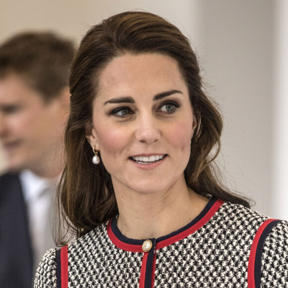 Kate Middleton manifestou solidariedade pelo momento turbulento que Príncipe Harry atravessa
