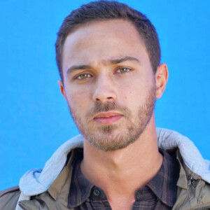 André Luiz Frambach é apontado como verdadeiro culpado por briga entre Larissa Manoela e os pais