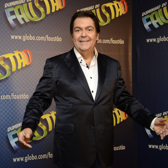 Faustão está com 73 anos de idade