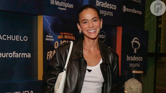 Bruna Marquezine é um dos destaques de 'Besouro Azul'