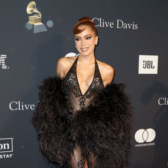 Anitta usou o vestido feito por Peter Dundas no evento pré-Grammy deste ano