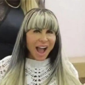 Gretchen passou por uma mudança de visual